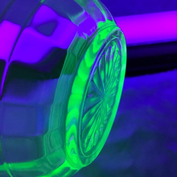 Vintage Vaseline Glass Dessert Bowl Block Optic #23 - Picture 4 of 9